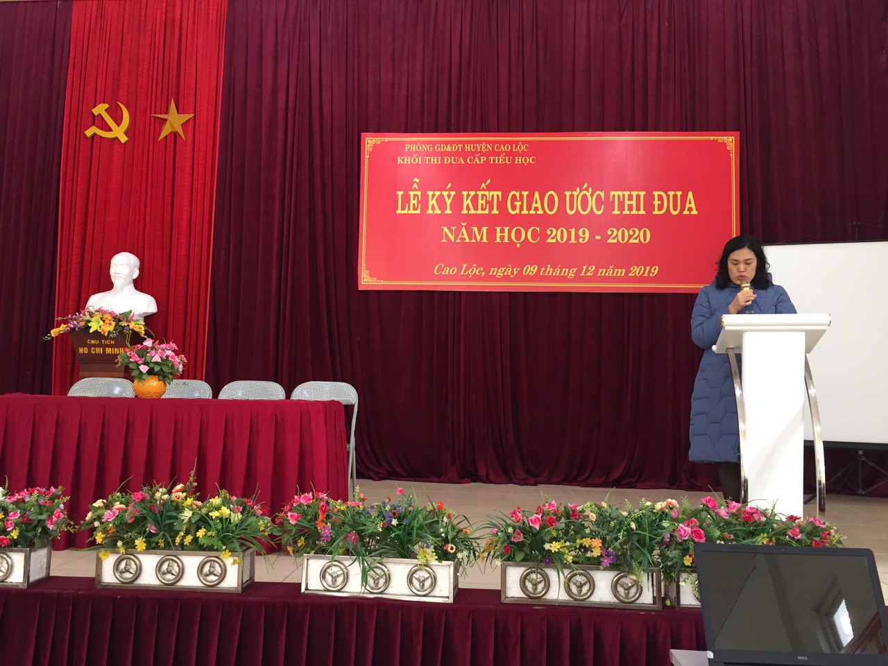 /upload/51962/20200309/7913d446cfbac0f477e5f85b4ca6b200Truong_khoi_du_thao_bao_cao.jpg