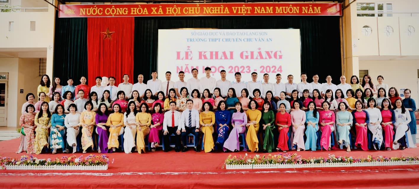 TỰ HÀO MÁI TRƯỜNG MANG TÊN THẦY GIÁO CHU VĂN AN
