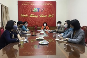 TRƯỜNG THPT CHUYÊN  CHU VĂN AN TỔ CHỨC  HỘI NGHỊ BIỂU DƯƠNG ĐIỂN HÌNH TIÊN GIAI ĐOẠN 2016-2020