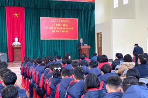 ĐOÀN KHẢO SÁT CỦA HỘI ĐỒNG DÂN TỘC QUỐC HỘI LÀM VIỆC VỚI SỞ GIÁO DỤC VÀ ĐÀO TẠO TỈNH LẠNG SƠN