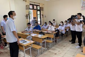 Đoàn kiểm tra của Bộ Giáo dục và Đào  Kiểm tra công tác chuẩn bị Kỳ thi tốt nghiệp trung học phổ thông năm 2021  tại tỉnh Lạng Sơn