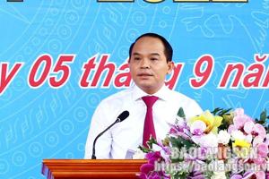 Các đồng chí lãnh đạo tỉnh dự khai giảng năm học mới 2021-2022