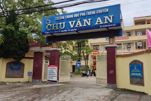 Kỳ thi chọn đội tuyển vòng 2 của tỉnh tham dự Kỳ thi chọn học sinh giỏi Quốc gia lớp 12 THPT năm học 2021-2022