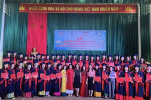 TRƯỜNG ĐẠI HỌC HÙNG VƯƠNG TỔ CHỨC LỄ TRAO BẰNG TỐT NGHIỆP ĐẠI HỌC CHO GIÁO VIÊN TIỂU HỌC, TRUNG HỌC CƠ SỞ CỦA TỈNH LẠNG SƠN THAM GIA ĐÀO TẠO NÂNG TRÌNH ĐỘ CHUẨN THEO NGHỊ ĐỊNH SỐ 71/2020/NĐ-CP CỦA CHÍNH PHỦ
