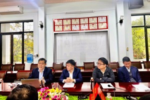 Lãnh đạo Cục Quản lý chất lượng và Trung tâm khảo thí quốc gia Bộ Giáo dục và Đào tạo kiểm tra công tác chuẩn bị triển khai khảo sát chính thức PISA tại Sở Giáo dục và Đào tạo Lạng Sơn